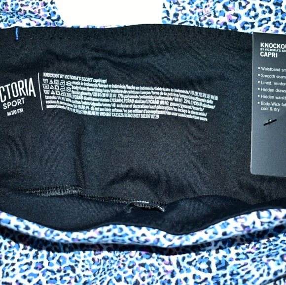 ❤HP❤VICTORIA SPORT BLUE LEOPARD KNOCKOUT CAPRI NWT - Picture 5 of 8